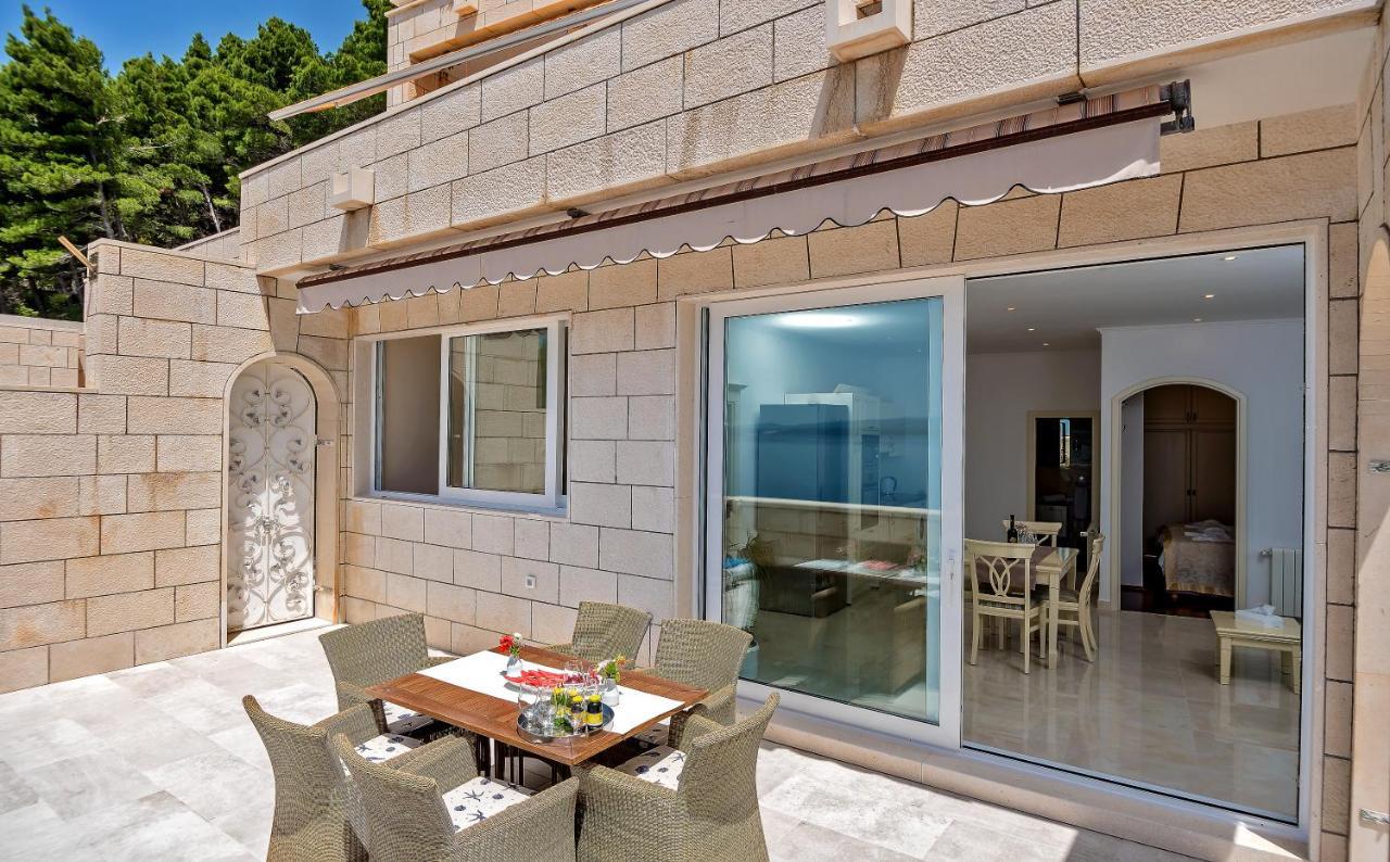 Apartmani D&D Sosic Brela Exterior photo